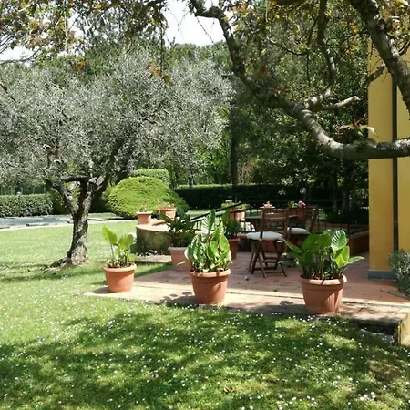 Bed & Breakfast La Casa Di Agata Deluxe Fucecchio